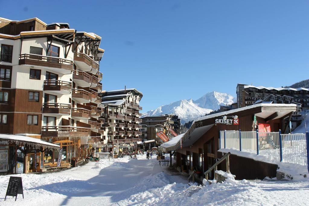 Appartement La Tania 2 Pieces Garage Dans Chalet Pied Pistes Екстер'єр фото